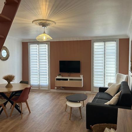 Duplex Climatise Proche Port Toulon Appartement Buitenkant foto